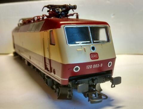 Locomotive BR 120