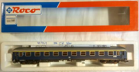44741 / München 12 041 A4üm